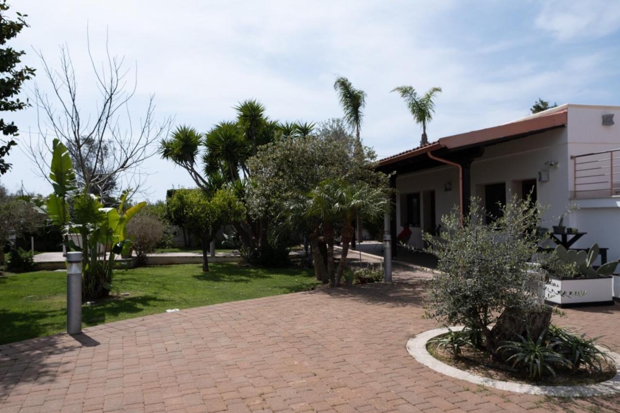 Villetta Del Salento Exclusive B&B ガリポリ エクステリア 写真