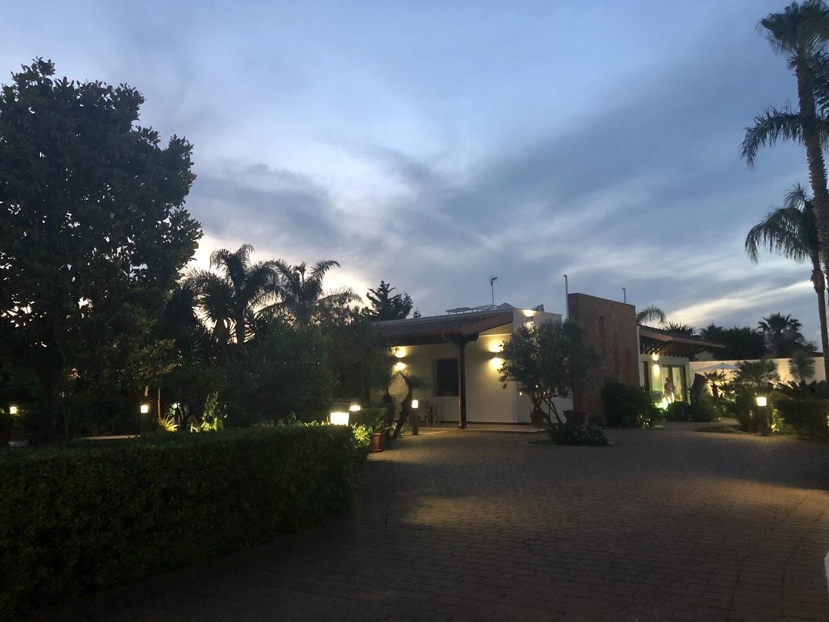 Villetta Del Salento Exclusive B&B ガリポリ エクステリア 写真
