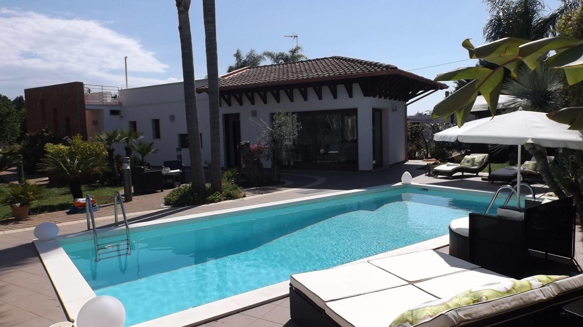 Villetta Del Salento Exclusive B&B ガリポリ エクステリア 写真
